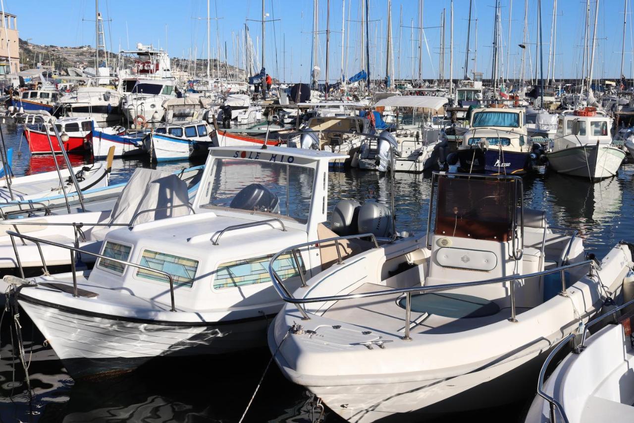 Appartamento Kadevi -parcheggio Privato Gratuito, Biciclette- Sanremo